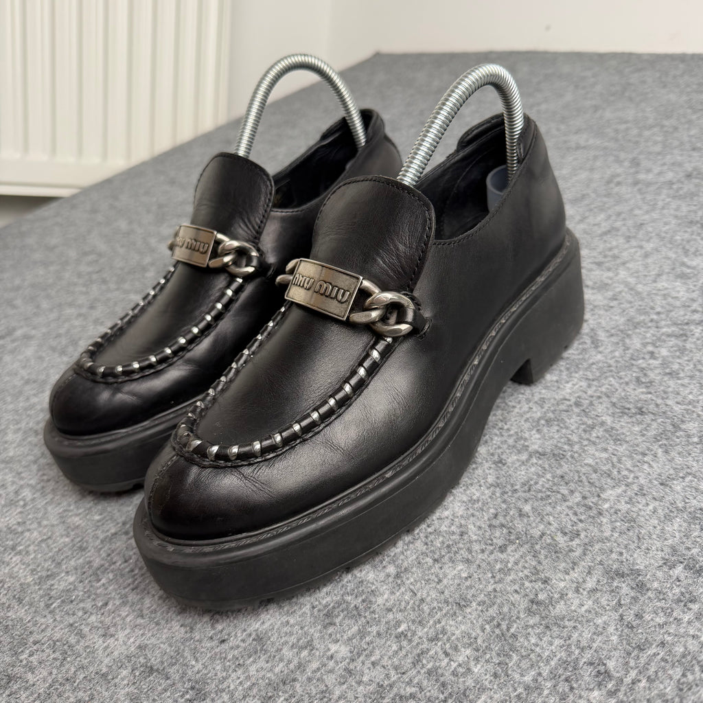 Miu Miu Loafers (Str. 39)