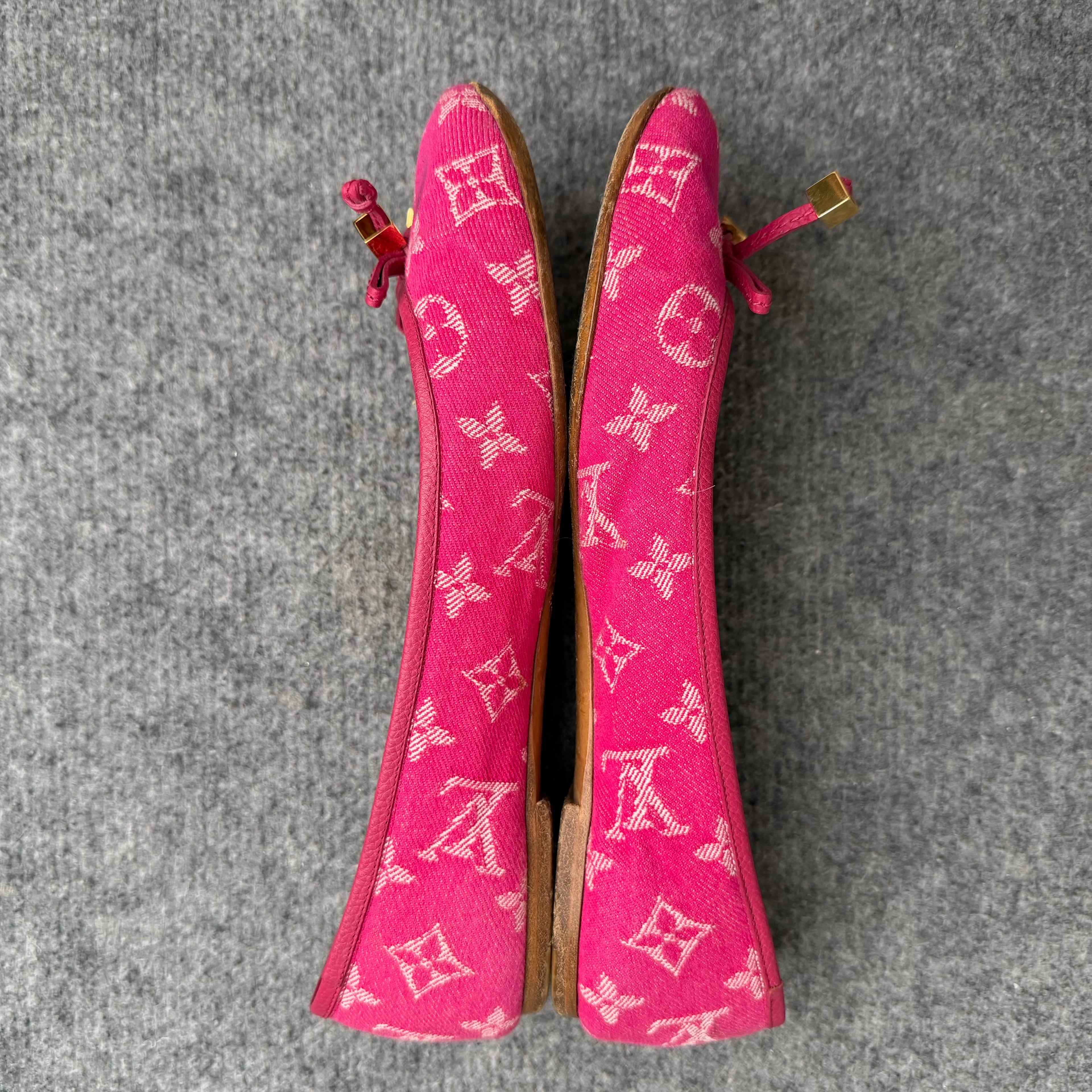 Louis Vuitton Ballerinaer (Str. 38.5)