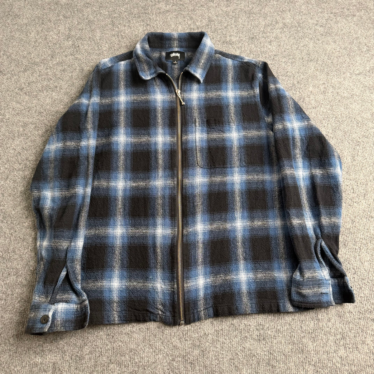 Stussy skjorte (Str. S)