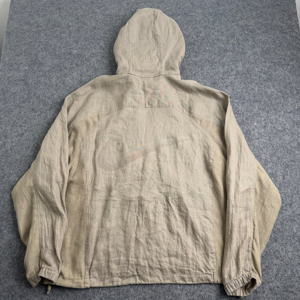 Stussy x Nike jakke (Str. L)