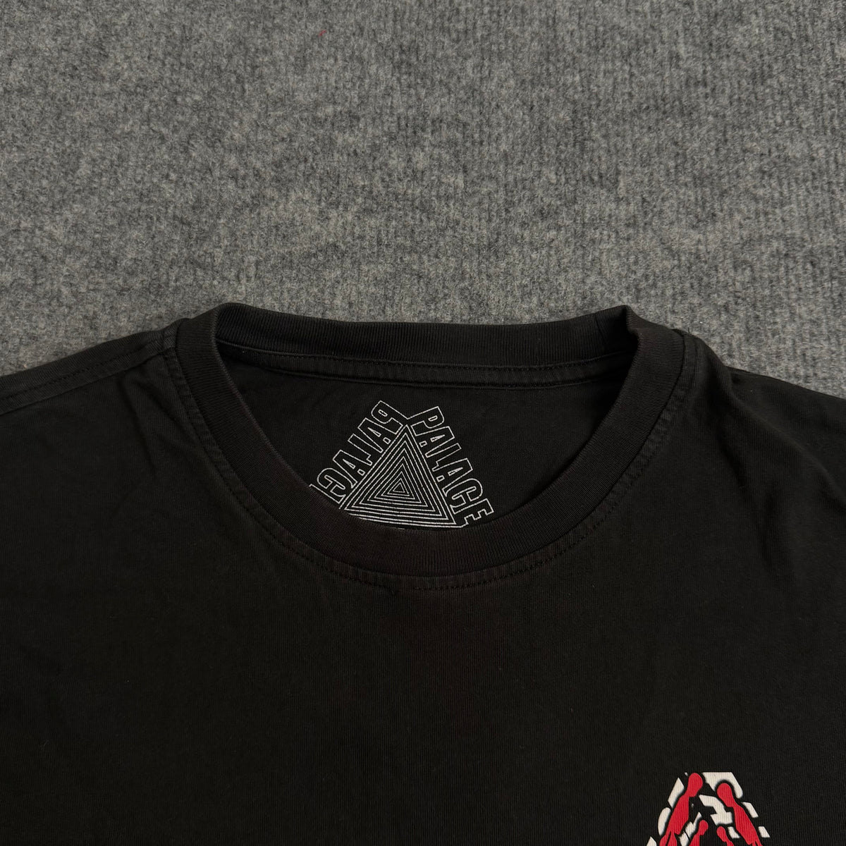 Palace t-shirt (Str. XL)