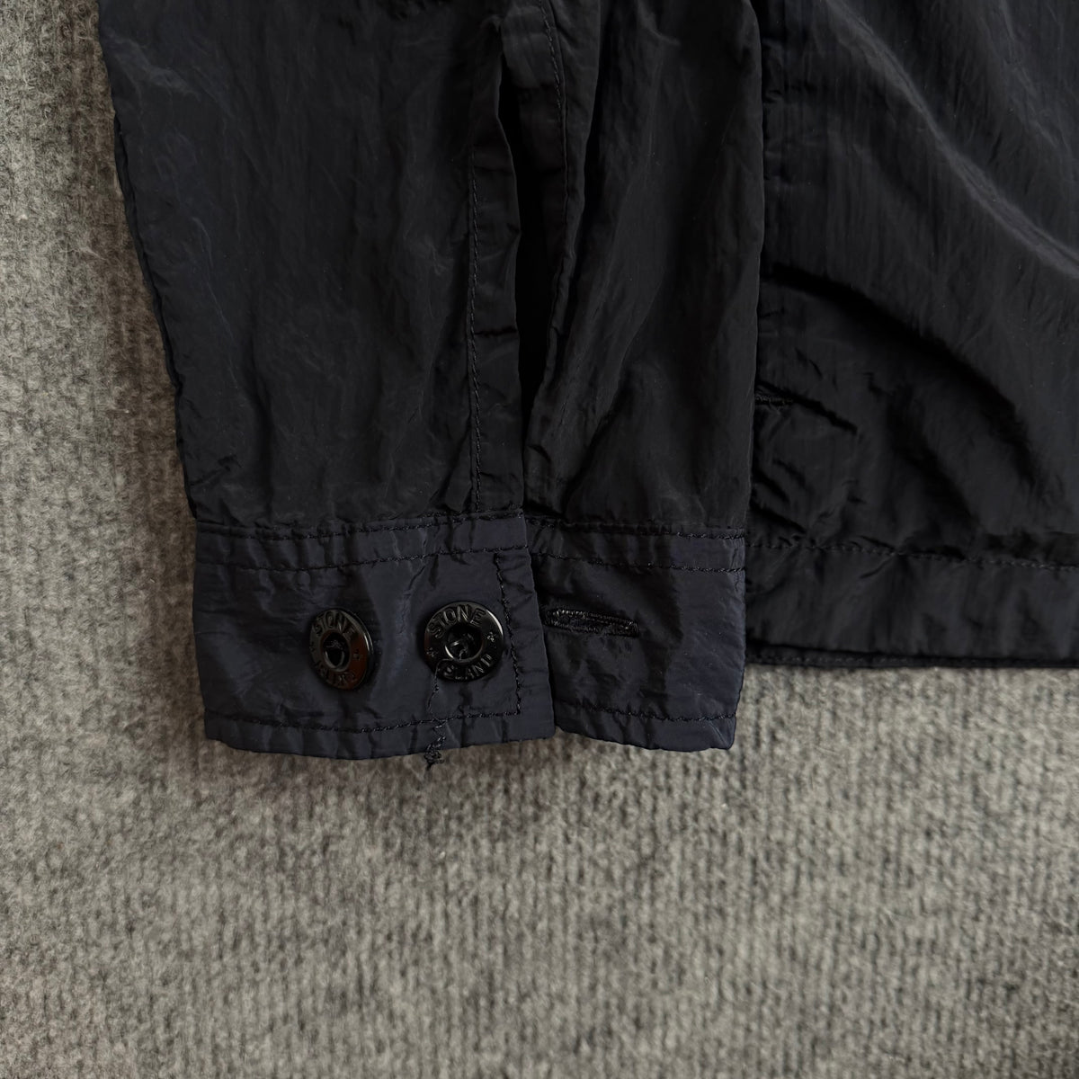 Stone Island jakke (Str. L)