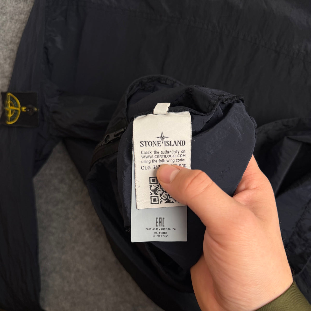 Stone Island jakke (Str. L)