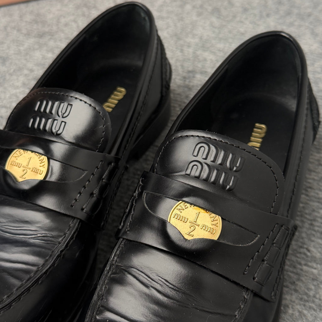 Miu Miu Loafers (Str. 37)