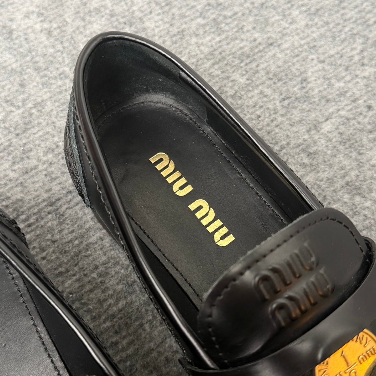 Miu Miu Loafers (Str. 37)