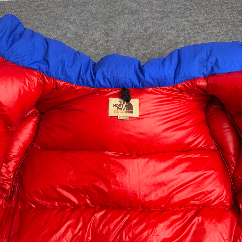 Gucci X The North Face Jakke (Str. L)