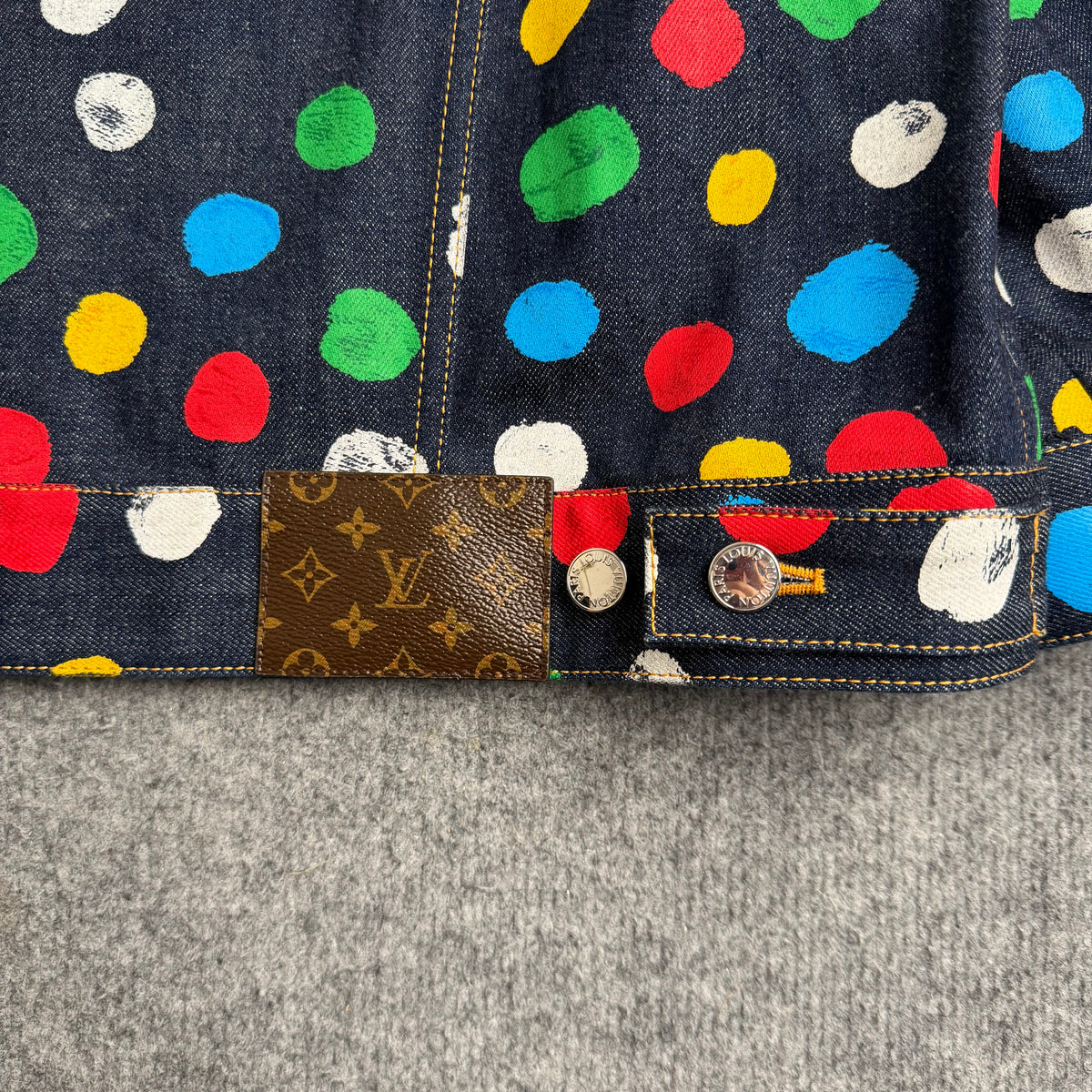 Louis Vuitton Jakke (Str. 40)