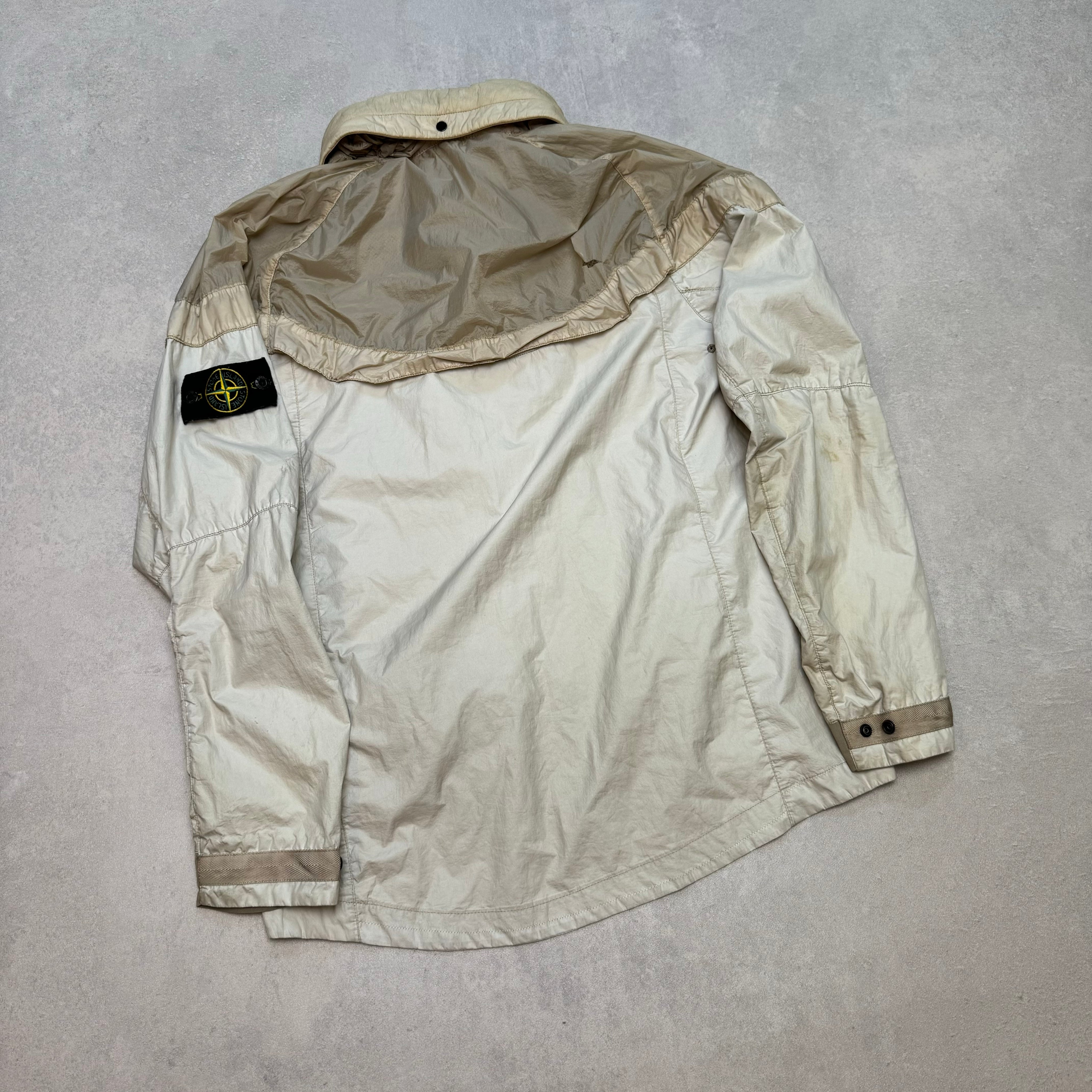 Stone Island x Nike jakke (Str. L)