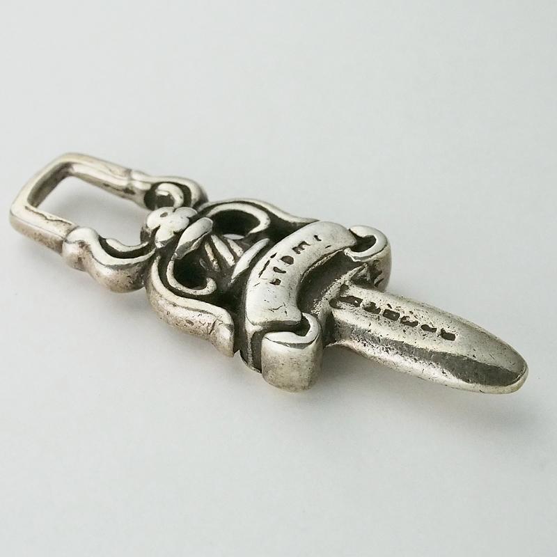Chrome Hearts pendant