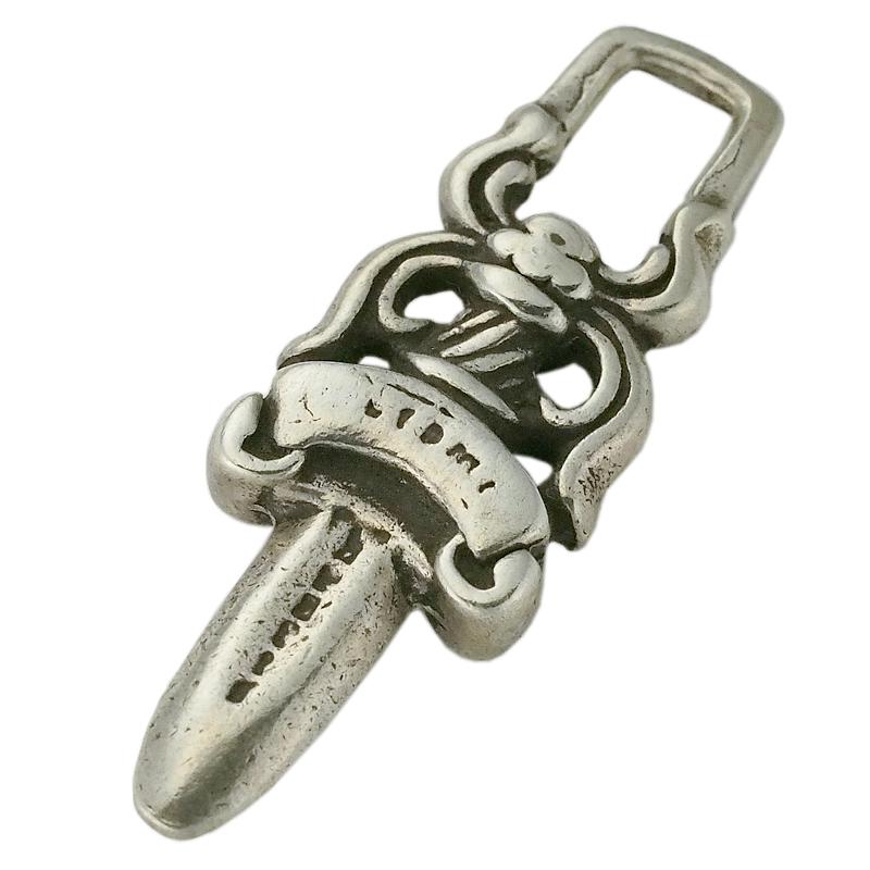 Chrome Hearts pendant