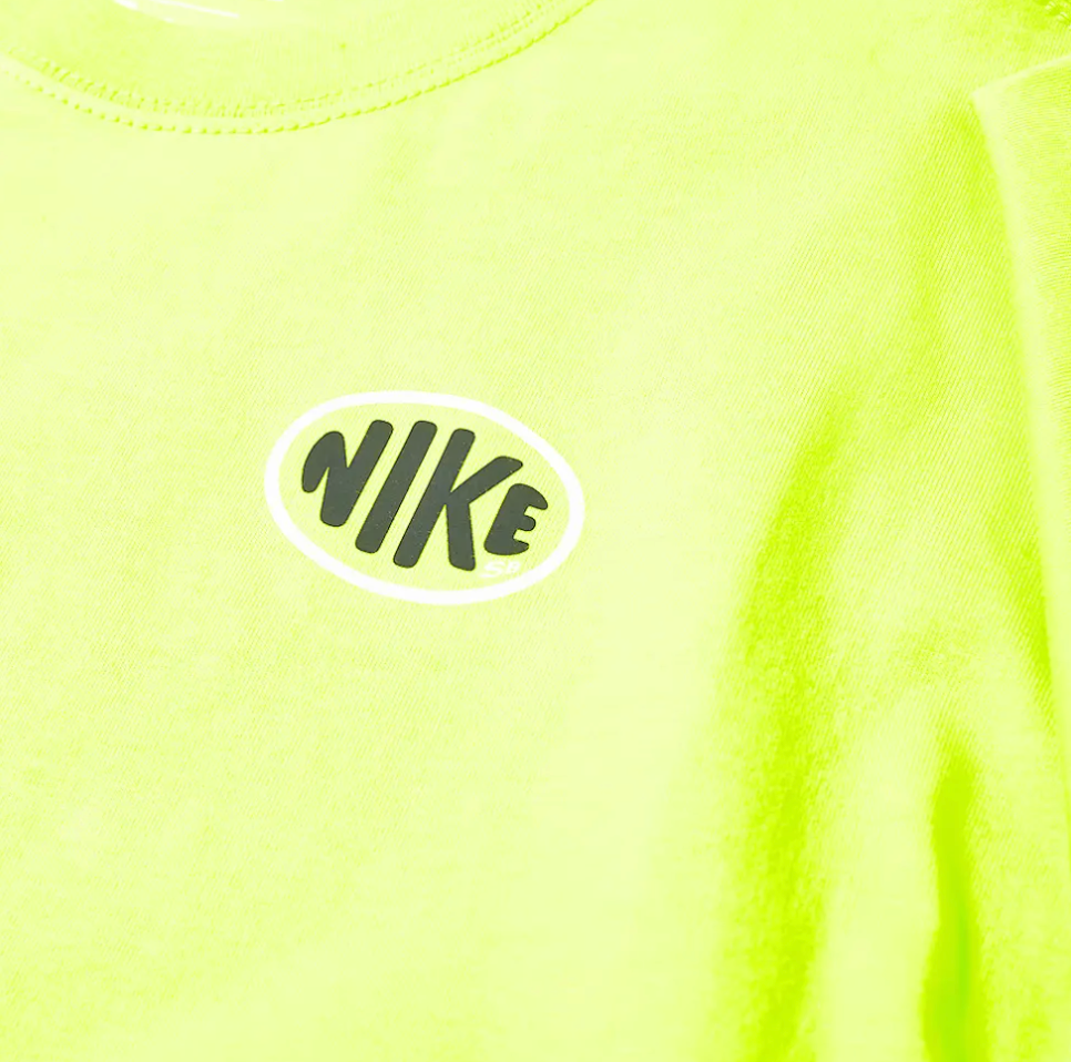 Nike Sb Y2K T-shirt med logotyp (storlek XL)